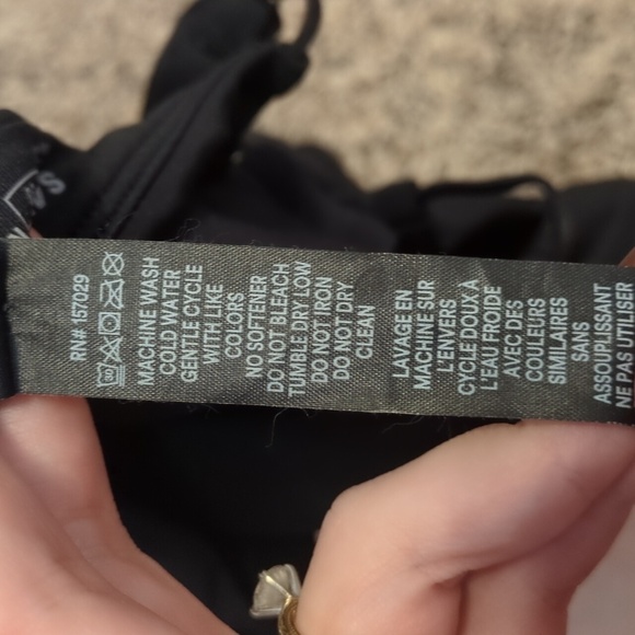 Savage X Fenty Wildcat black cropped open strappy back v neck tank top - Picture 10 of 10